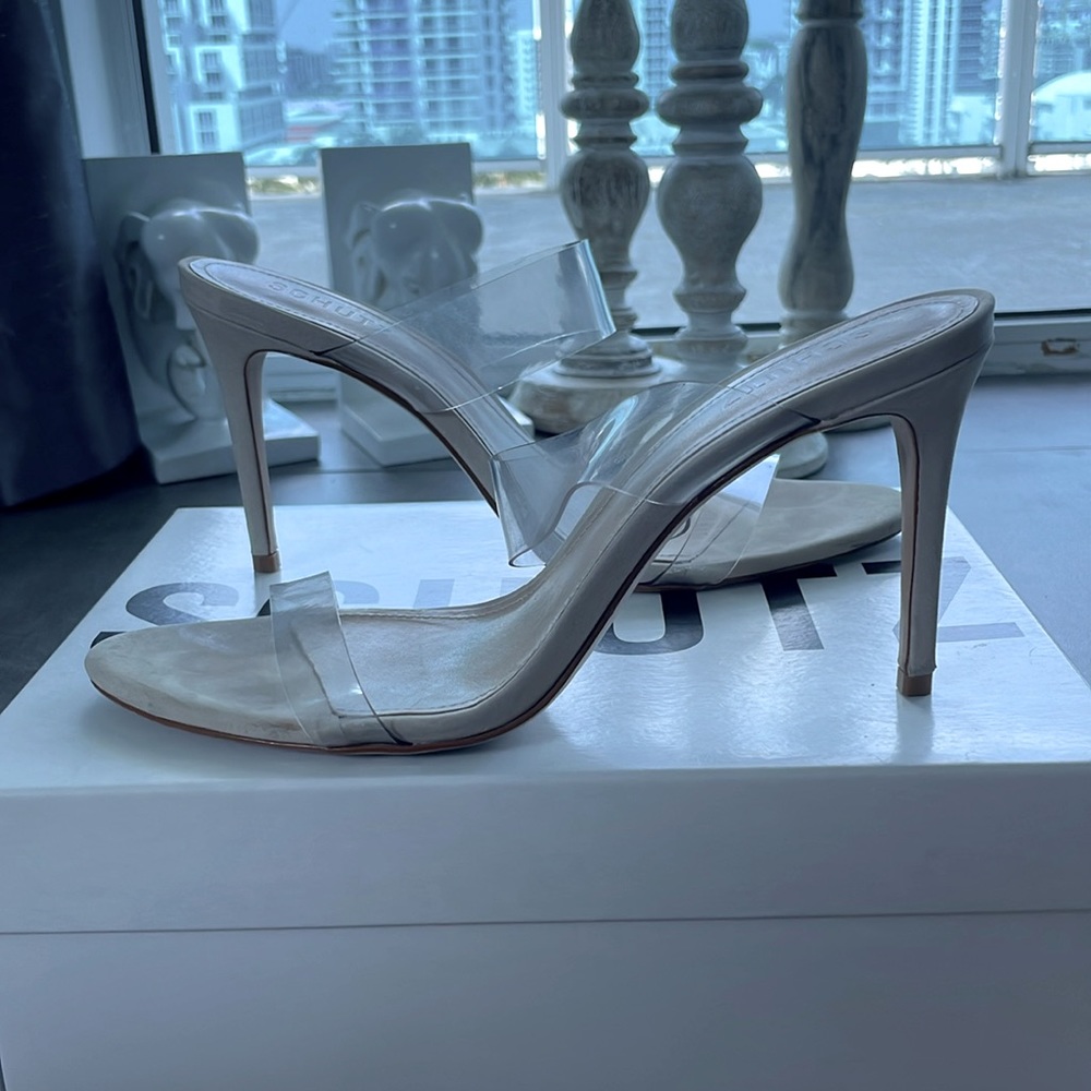Schultz. Ariela sandals. Size 11. Nude. 4 1/4” inch heel.